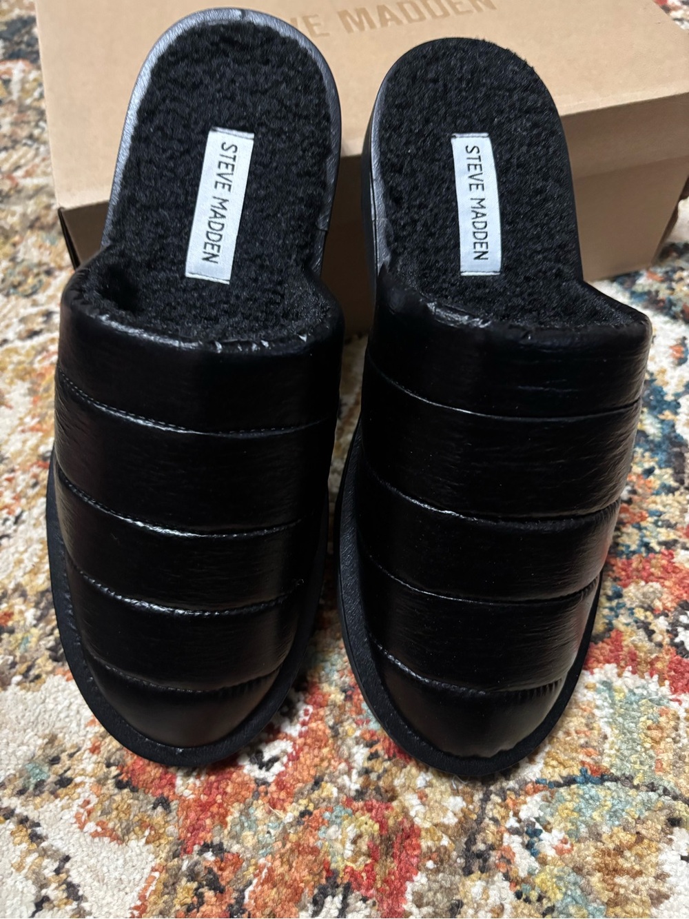 Steve Madden Women's Chex Slipper size 9M brand new